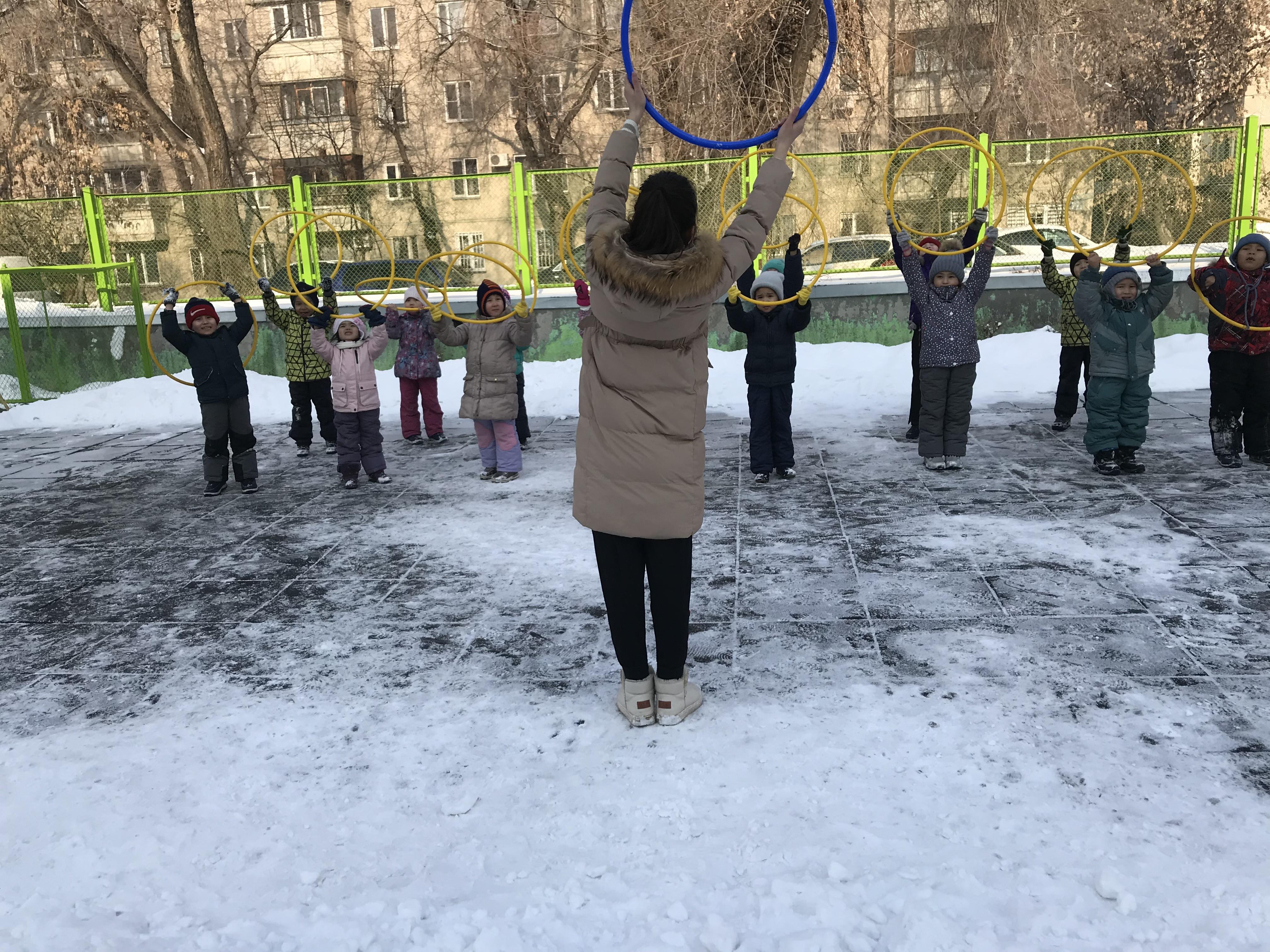 Мектепалды даярлық "Ақжелкен" тобы. Дене шынықтыру сауық-кеші:  «Шынықсаң шымыр боласың».