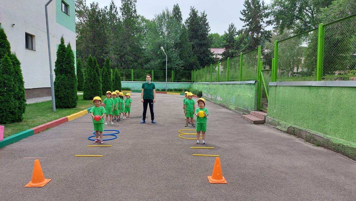 Спорттық ойын-сауық; "Жүзден жүйрік, мыңнан тұлпар" Ересектер "Құлыншақ" тобы