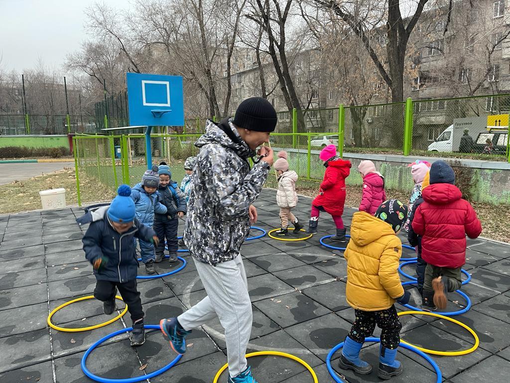 Денсаулық күні: «Қыс күштілер, батылдар, ептілер үшін!»Мектепалды даярлық  «Күншуақ» тобы