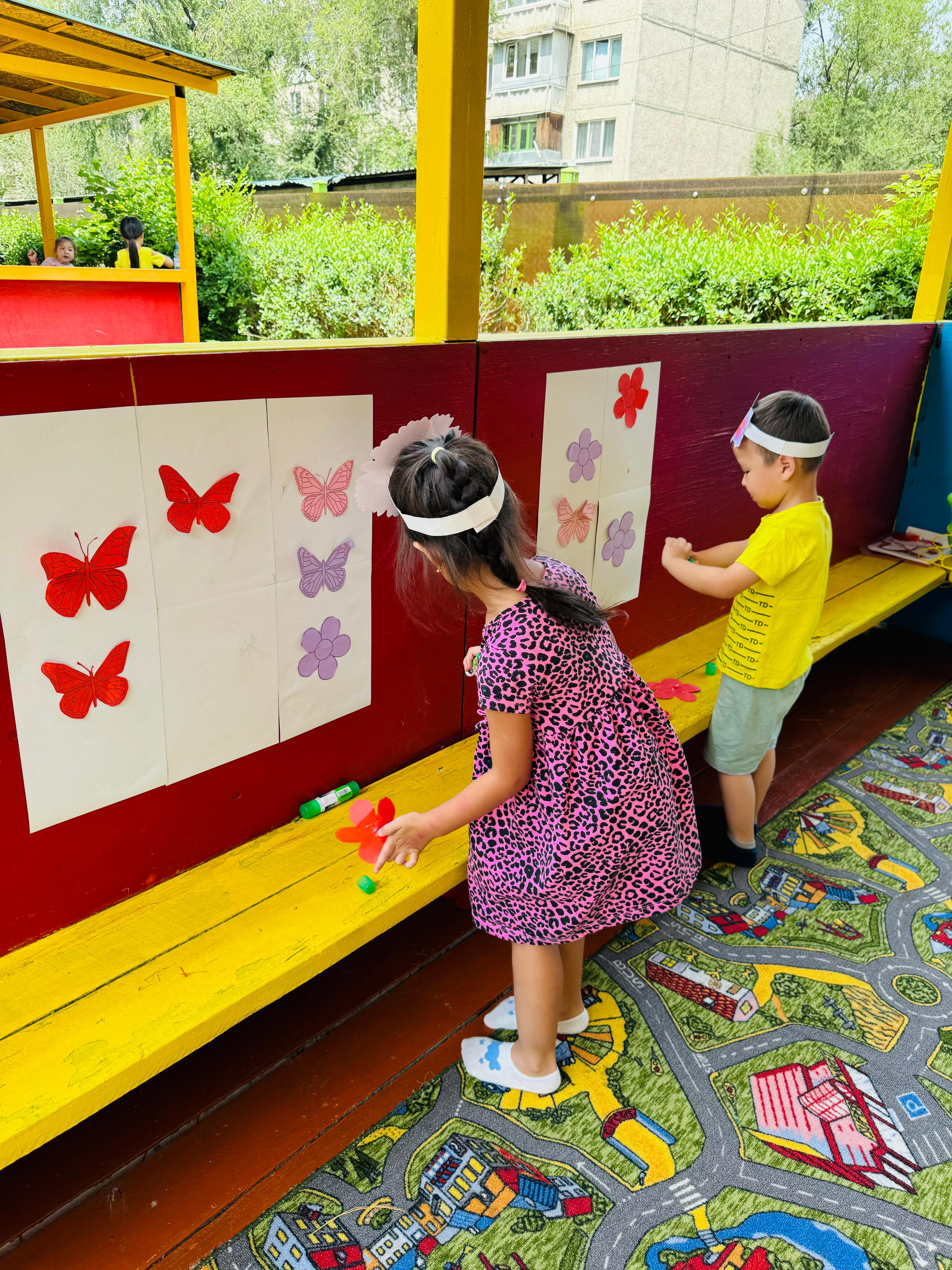 Ойын-сауық: «Гүлденген табиғат», Ересектер "Құлыншақ" тобы