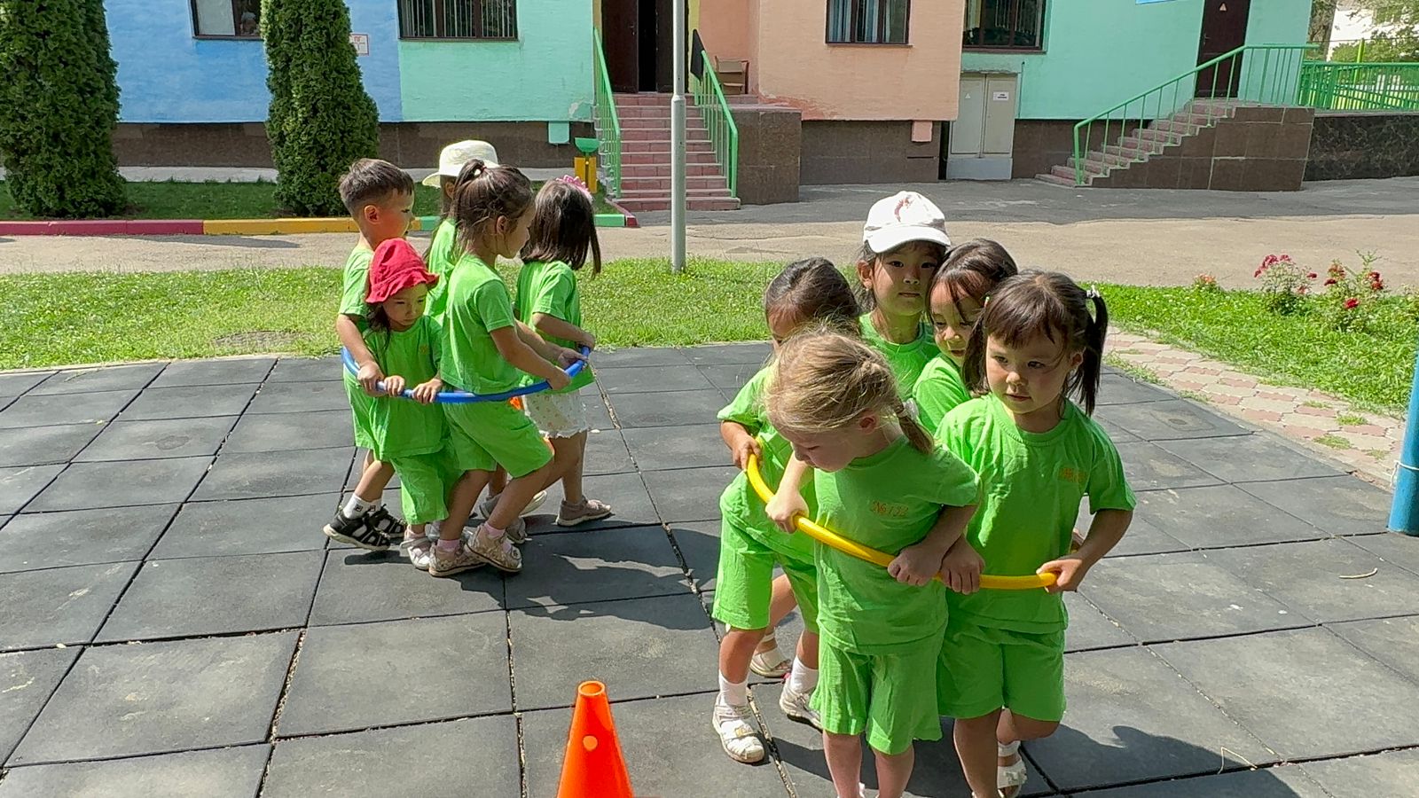 Спорттық ойындар: «Жазғы сайыстар», Ересектер "Құлыншақ" тобы