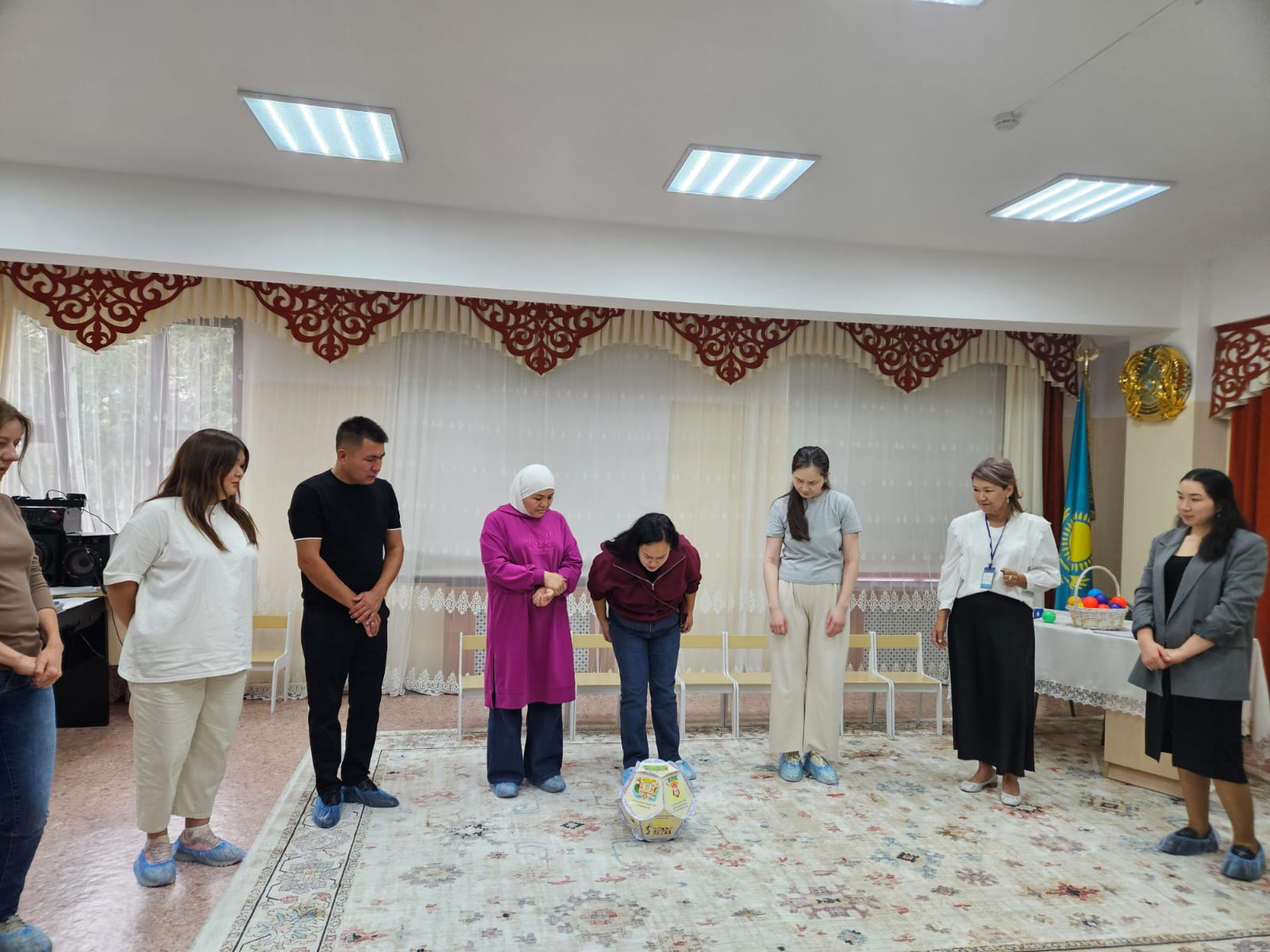 Топтық ата-аналар жиналысы«Бала тәрбиесі - тал бесіктен» Ортаңғы «Ботақан» тобы